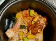 美食新探索：电饭煲鸡腿怎么做