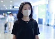 董洁上海机场简约穿搭，诠释自在时尚