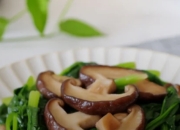 菠菜和香菇可以一起吃吗